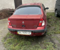 Красный Рено Clio Symbol, объемом двигателя 1.4 л и пробегом 177 тыс. км за 3300 $, фото 1 на Automoto.ua
