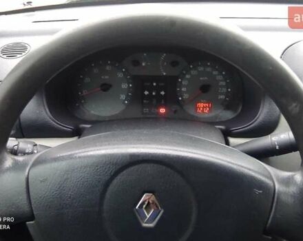 Червоний Рено Clio Symbol, об'ємом двигуна 1.39 л та пробігом 198 тис. км за 3600 $, фото 17 на Automoto.ua
