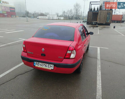Красный Рено Clio Symbol, объемом двигателя 1.4 л и пробегом 250 тыс. км за 3500 $, фото 2 на Automoto.ua