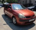 Красный Рено Clio Symbol, объемом двигателя 1.4 л и пробегом 210 тыс. км за 3400 $, фото 1 на Automoto.ua