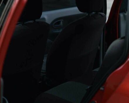 Червоний Рено Clio Symbol, об'ємом двигуна 1.4 л та пробігом 277 тис. км за 3400 $, фото 4 на Automoto.ua
