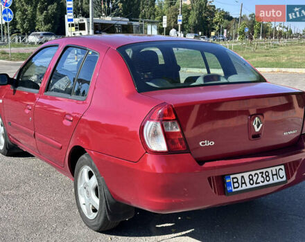Червоний Рено Clio Symbol, об'ємом двигуна 1.39 л та пробігом 136 тис. км за 5100 $, фото 3 на Automoto.ua