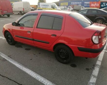 Красный Рено Clio Symbol, объемом двигателя 1.4 л и пробегом 280 тыс. км за 3200 $, фото 9 на Automoto.ua