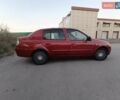 Красный Рено Clio Symbol, объемом двигателя 1.39 л и пробегом 200 тыс. км за 2800 $, фото 2 на Automoto.ua