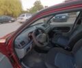 Красный Рено Clio Symbol, объемом двигателя 1.4 л и пробегом 200 тыс. км за 2800 $, фото 5 на Automoto.ua