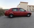Красный Рено Clio Symbol, объемом двигателя 1.4 л и пробегом 200 тыс. км за 2800 $, фото 3 на Automoto.ua