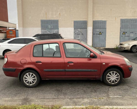 Красный Рено Clio Symbol, объемом двигателя 1.39 л и пробегом 116 тыс. км за 3500 $, фото 3 на Automoto.ua