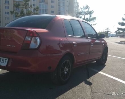 Червоний Рено Clio Symbol, об'ємом двигуна 1.4 л та пробігом 203 тис. км за 3800 $, фото 1 на Automoto.ua