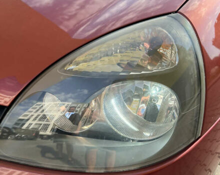 Красный Рено Clio Symbol, объемом двигателя 1.39 л и пробегом 184 тыс. км за 3100 $, фото 20 на Automoto.ua