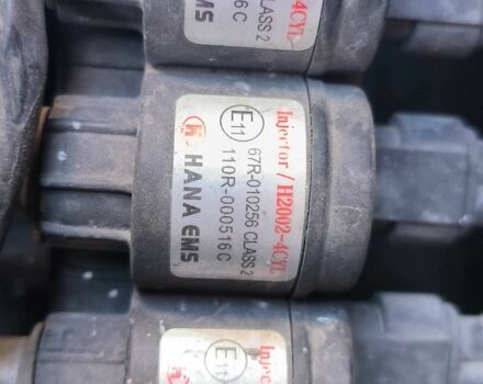 Червоний Рено Clio Symbol, об'ємом двигуна 1.4 л та пробігом 203 тис. км за 3800 $, фото 9 на Automoto.ua