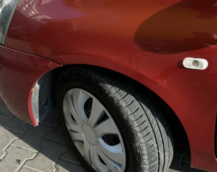 Красный Рено Clio Symbol, объемом двигателя 1.39 л и пробегом 184 тыс. км за 3100 $, фото 19 на Automoto.ua