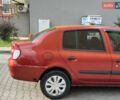 Красный Рено Clio Symbol, объемом двигателя 1.39 л и пробегом 184 тыс. км за 3100 $, фото 2 на Automoto.ua