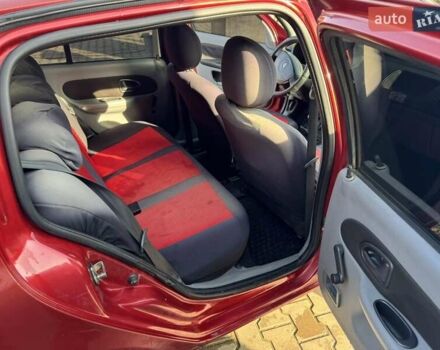 Червоний Рено Clio Symbol, об'ємом двигуна 1.39 л та пробігом 205 тис. км за 2999 $, фото 8 на Automoto.ua