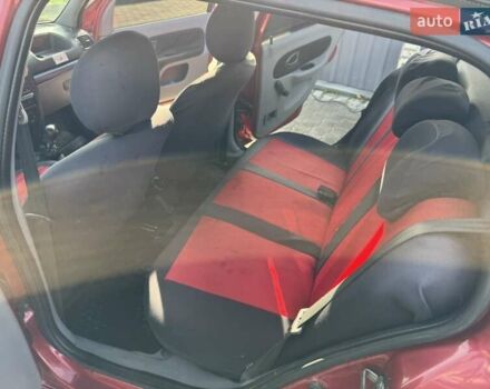 Червоний Рено Clio Symbol, об'ємом двигуна 1.39 л та пробігом 205 тис. км за 2999 $, фото 10 на Automoto.ua