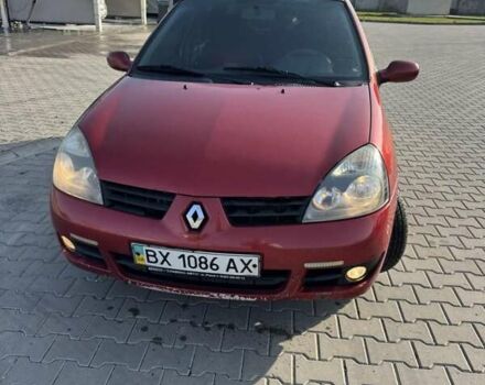 Червоний Рено Clio Symbol, об'ємом двигуна 1.39 л та пробігом 205 тис. км за 2999 $, фото 3 на Automoto.ua