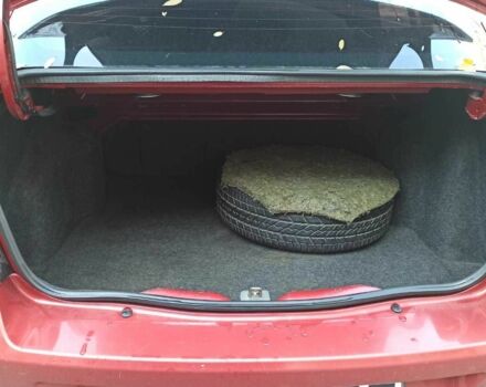 Червоний Рено Clio Symbol, об'ємом двигуна 1.4 л та пробігом 203 тис. км за 3800 $, фото 7 на Automoto.ua