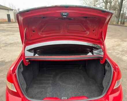 Красный Рено Clio Symbol, объемом двигателя 0 л и пробегом 180 тыс. км за 3650 $, фото 13 на Automoto.ua