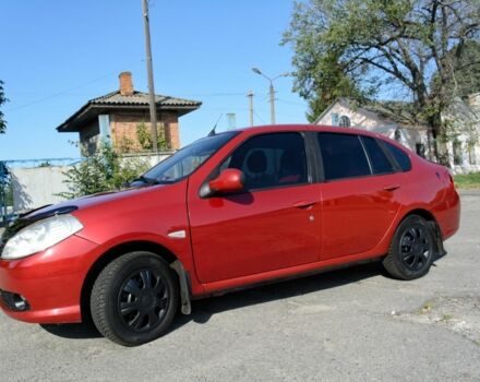 Рено Clio Symbol 2010 в Белой Церкве на Automoto.ua Красный Рено Clio Symbol, объемом двигателя 1.4 л и пробегом 253 тыс. км за 3700 $, фото 1 на Automoto.ua