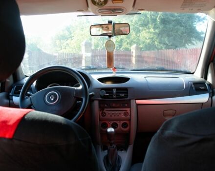 Рено Clio Symbol 2010 в Белой Церкве на Automoto.ua Красный Рено Clio Symbol, объемом двигателя 1.4 л и пробегом 253 тыс. км за 3700 $, фото 16 на Automoto.ua