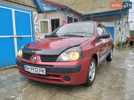 Красный Рено Clio Symbol, объемом двигателя 1.4 л и пробегом 400 тыс. км за 2500 $, фото 1 на Automoto.ua