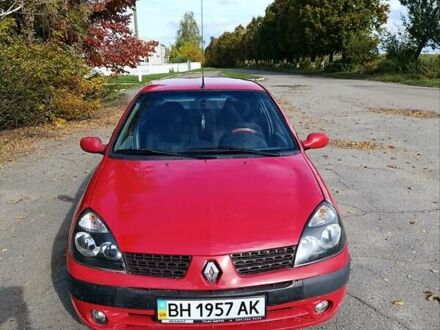 Рено Clio Symbol 2004 в Гайсине на Automoto.ua Красный Рено Clio Symbol, объемом двигателя 1.39 л и пробегом 191 тыс. км за 3200 $, фото 1 на Automoto.ua