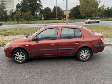 Красный Рено Clio Symbol, объемом двигателя 1.39 л и пробегом 116 тыс. км за 3500 $, фото 1 на Automoto.ua