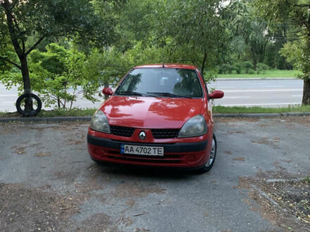 Рено Clio Symbol 2006 в Киеве на Automoto.ua Красный Рено Clio Symbol, объемом двигателя 1.39 л и пробегом 302 тыс. км за 3000 $, фото 1 на Automoto.ua