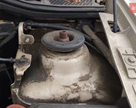 Рено Clio Symbol, объемом двигателя 0 л и пробегом 211 тыс. км за 2700 $, фото 24 на Automoto.ua