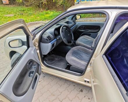Рено Clio Symbol 2007 в Павлограде на Automoto.ua Рено Clio Symbol, объемом двигателя 1.4 л и пробегом 317 тыс. км за 2800 $, фото 3 на Automoto.ua