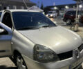 Рено Clio Symbol, объемом двигателя 1.4 л и пробегом 300 тыс. км за 3400 $, фото 4 на Automoto.ua