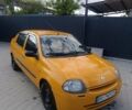Жовтий Рено Clio Symbol, об'ємом двигуна 0 л та пробігом 400 тис. км за 2299 $, фото 2 на Automoto.ua