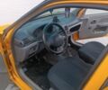 Желтый Рено Clio Symbol, объемом двигателя 0 л и пробегом 400 тыс. км за 2299 $, фото 7 на Automoto.ua