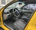 Желтый Рено Clio Symbol, объемом двигателя 1.4 л и пробегом 255 тыс. км за 3000 $, фото 18 на Automoto.ua