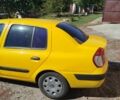 Желтый Рено Clio Symbol, объемом двигателя 0 л и пробегом 280 тыс. км за 1010 $, фото 1 на Automoto.ua