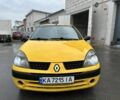 Желтый Рено Clio Symbol, объемом двигателя 1.4 л и пробегом 255 тыс. км за 3000 $, фото 8 на Automoto.ua