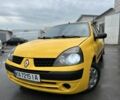 Желтый Рено Clio Symbol, объемом двигателя 1.4 л и пробегом 255 тыс. км за 3000 $, фото 1 на Automoto.ua
