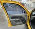 Желтый Рено Clio Symbol, объемом двигателя 1.4 л и пробегом 255 тыс. км за 3000 $, фото 17 на Automoto.ua