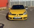 Жовтий Рено Clio Symbol, об'ємом двигуна 1.4 л та пробігом 300 тис. км за 2950 $, фото 3 на Automoto.ua