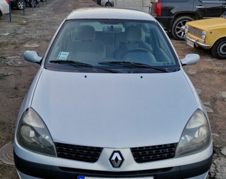 Серый Рено Clio Symbol, объемом двигателя 1.4 л и пробегом 172 тыс. км за 3300 $, фото 1 на Automoto.ua