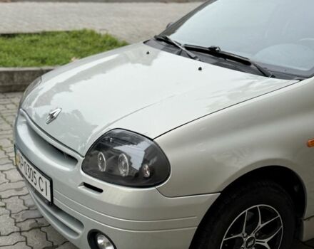 Серый Рено Clio Symbol, объемом двигателя 1.4 л и пробегом 280 тыс. км за 2750 $, фото 1 на Automoto.ua