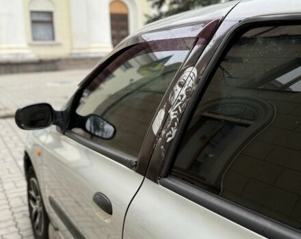 Серый Рено Clio Symbol, объемом двигателя 1.4 л и пробегом 280 тыс. км за 2750 $, фото 5 на Automoto.ua