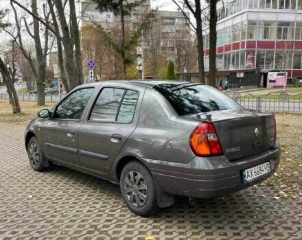 Серый Рено Clio Symbol, объемом двигателя 1.4 л и пробегом 231 тыс. км за 2450 $, фото 2 на Automoto.ua