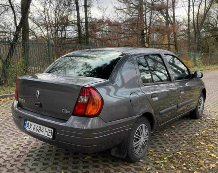 Серый Рено Clio Symbol, объемом двигателя 1.4 л и пробегом 231 тыс. км за 2450 $, фото 3 на Automoto.ua