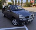 Серый Рено Clio Symbol, объемом двигателя 1.4 л и пробегом 121 тыс. км за 5000 $, фото 1 на Automoto.ua