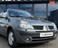 Серый Рено Clio Symbol, объемом двигателя 1.4 л и пробегом 121 тыс. км за 4990 $, фото 1 на Automoto.ua