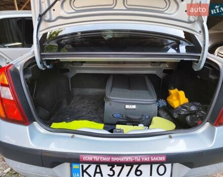 Серый Рено Clio Symbol, объемом двигателя 1.4 л и пробегом 113 тыс. км за 3900 $, фото 15 на Automoto.ua
