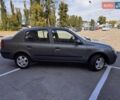 Сірий Рено Clio Symbol, об'ємом двигуна 1.4 л та пробігом 121 тис. км за 5000 $, фото 2 на Automoto.ua