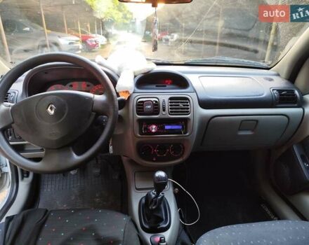 Серый Рено Clio Symbol, объемом двигателя 1.4 л и пробегом 113 тыс. км за 3900 $, фото 8 на Automoto.ua