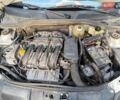 Серый Рено Clio Symbol, объемом двигателя 1.4 л и пробегом 113 тыс. км за 3900 $, фото 20 на Automoto.ua