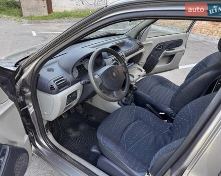 Сірий Рено Clio Symbol, об'ємом двигуна 1.4 л та пробігом 121 тис. км за 5000 $, фото 39 на Automoto.ua
